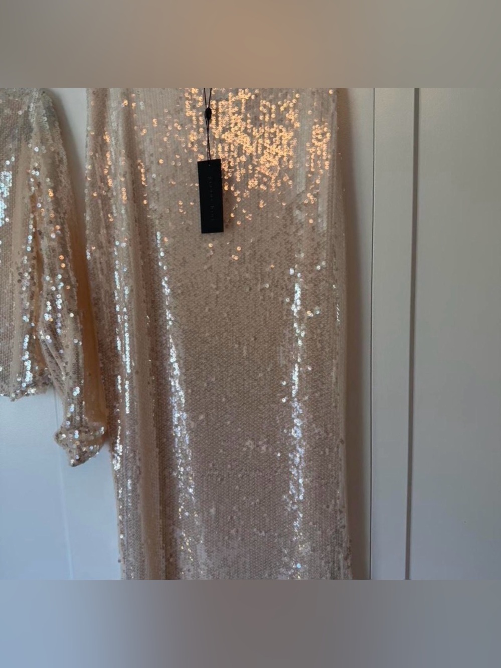 Gianni Bini Sequin 2-Piece Set Champagne NWT Skirt (M) Tie-Front Top (S) - Picture 3 of 5